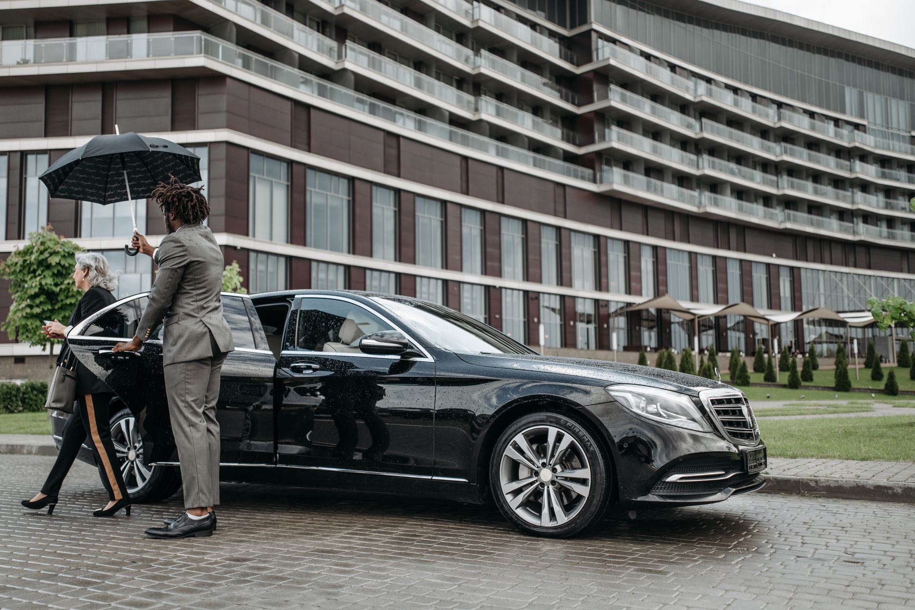 Chauffeur privé équipe à Nantes